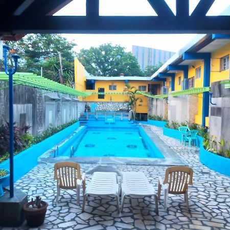 2 Hotel Saleh Angeles Kültér fotó