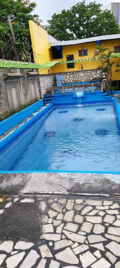 2 Hotel Saleh Angeles Kültér fotó