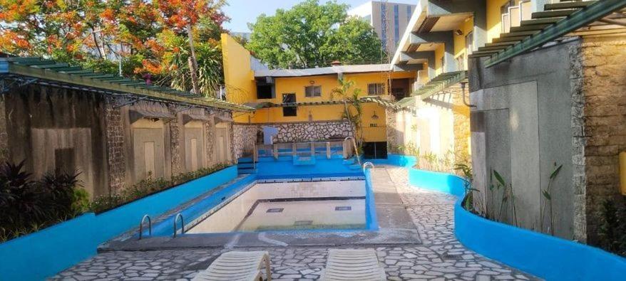 2 Hotel Saleh Angeles Kültér fotó