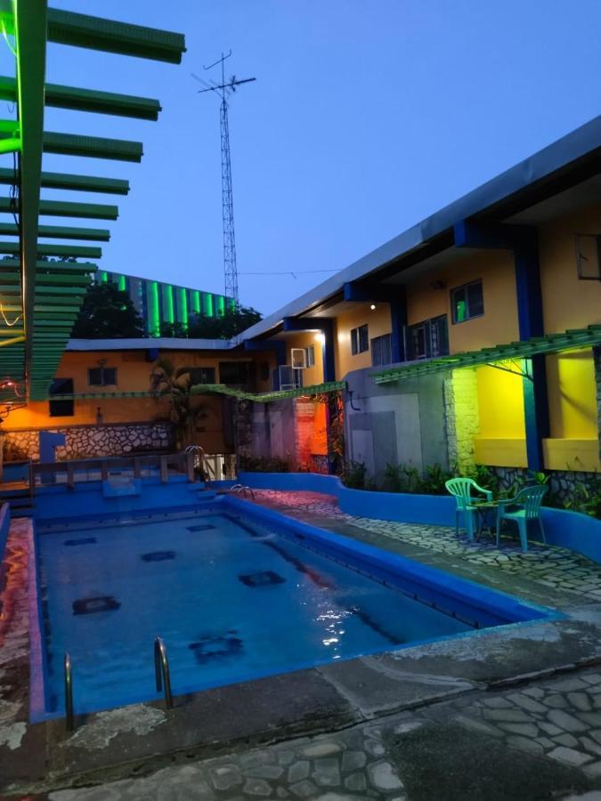 2 Hotel Saleh Angeles Kültér fotó
