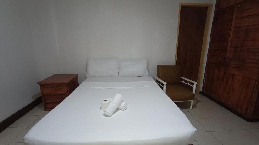 2 Hotel Saleh Angeles Kültér fotó