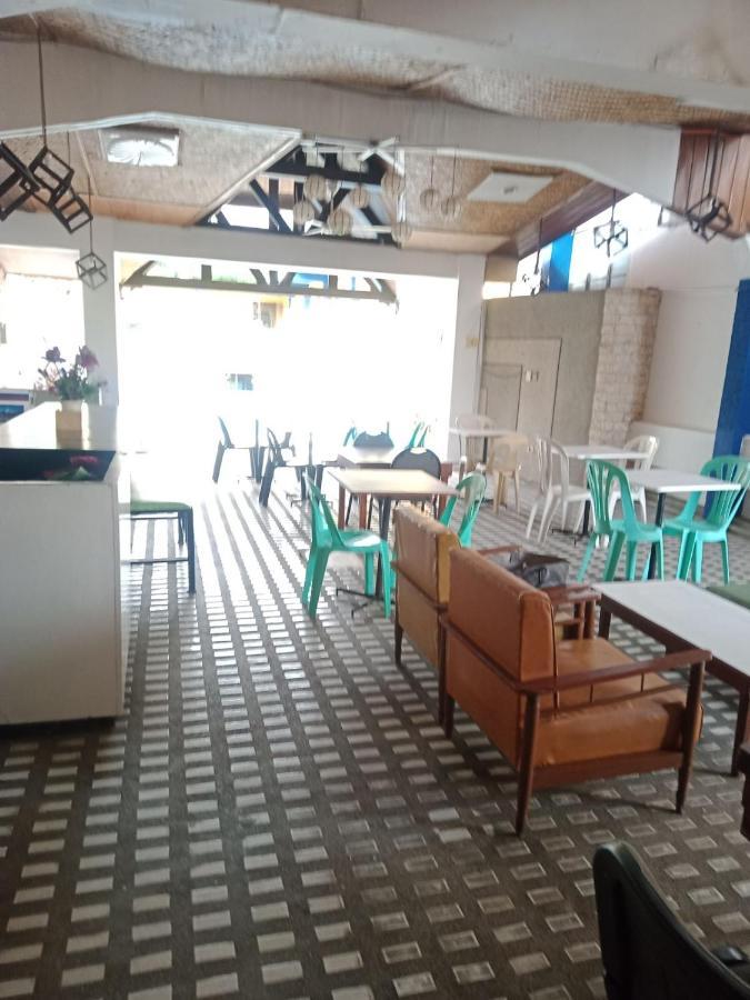 2 Hotel Saleh Angeles Kültér fotó